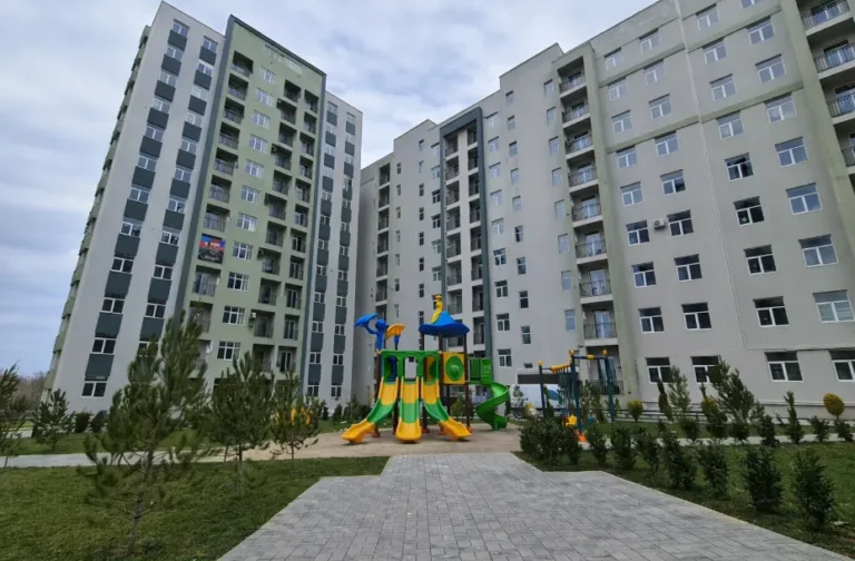Electricity supply for a Kristal Absharon residential tower